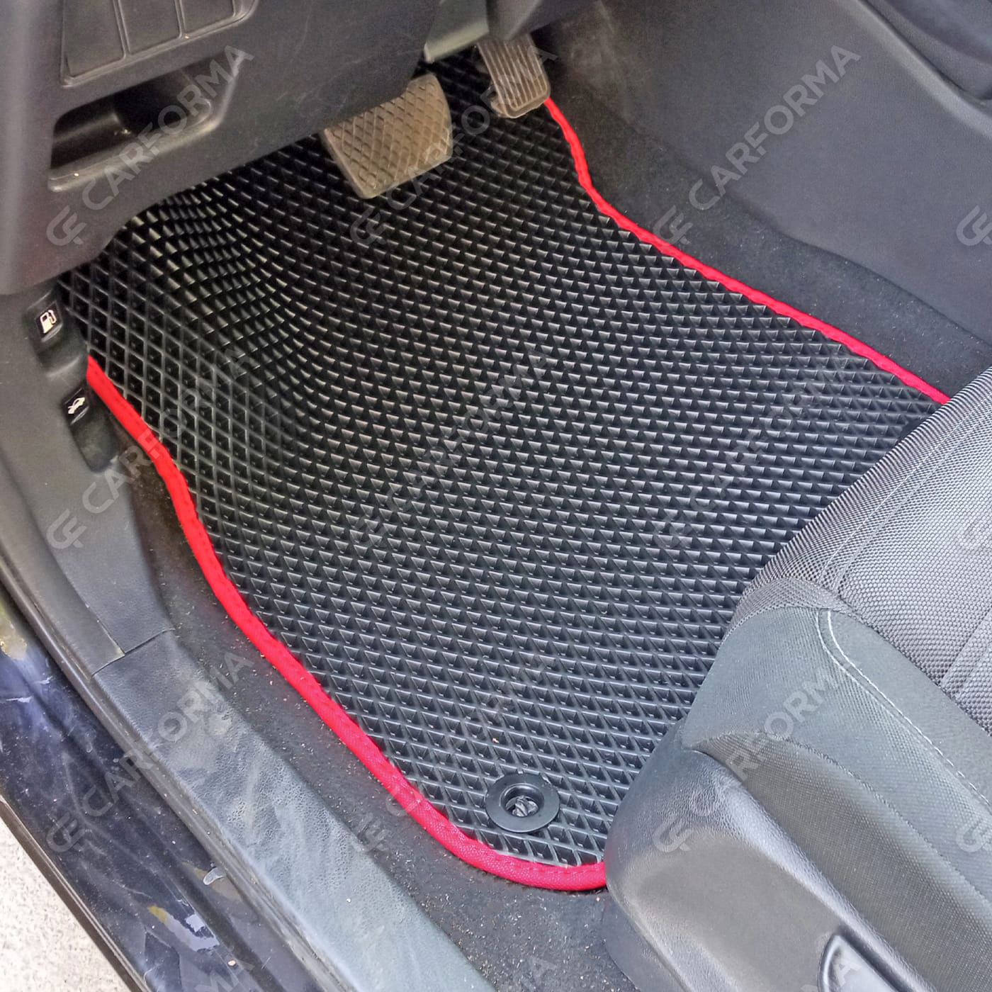 Коврики на Honda Breeze 1 2019&nbsp;-&nbsp;2023 в Сургуте