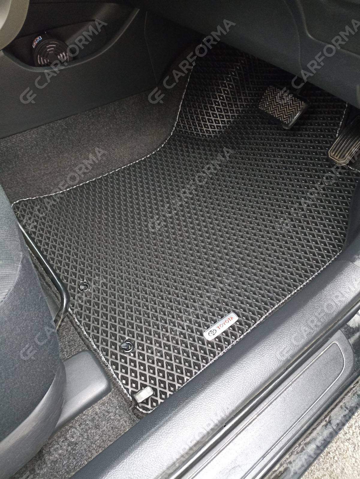 EVA коврики на Toyota Corolla Fielder (E14) 2006&nbsp;-&nbsp;2012 в Сургуте