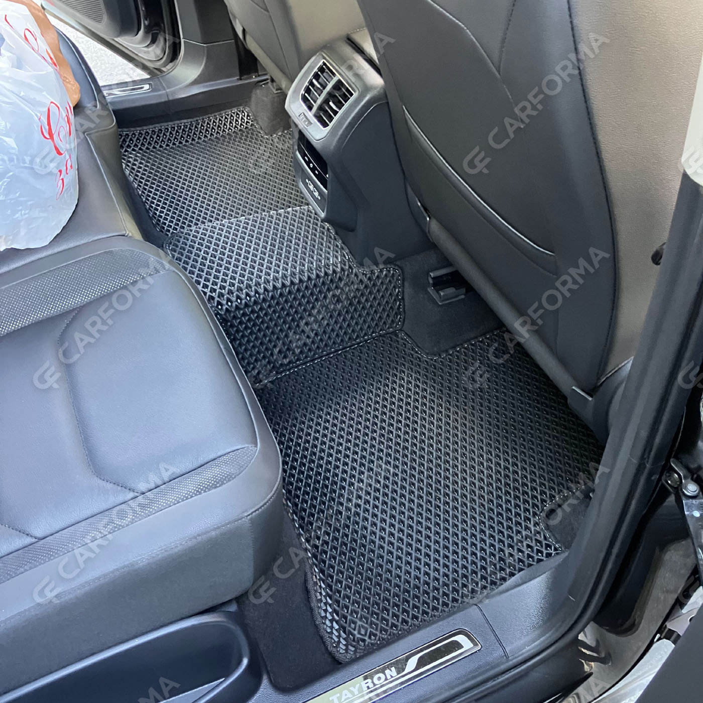 Водительские ворсовые коврики Volkswagen Tayron 2018&nbsp;-&nbsp;2026 в Сургуте