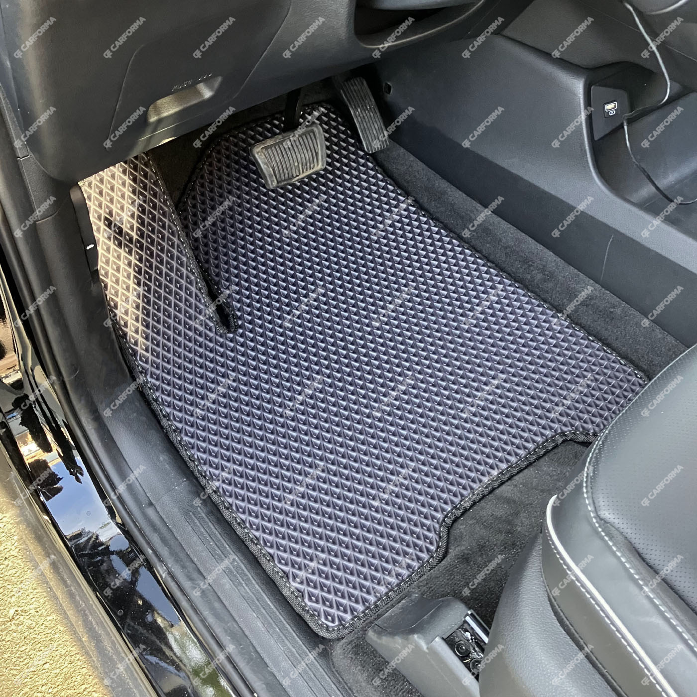 Коврики на Hyundai Custo 2021&nbsp;-&nbsp;2025 в Сургуте