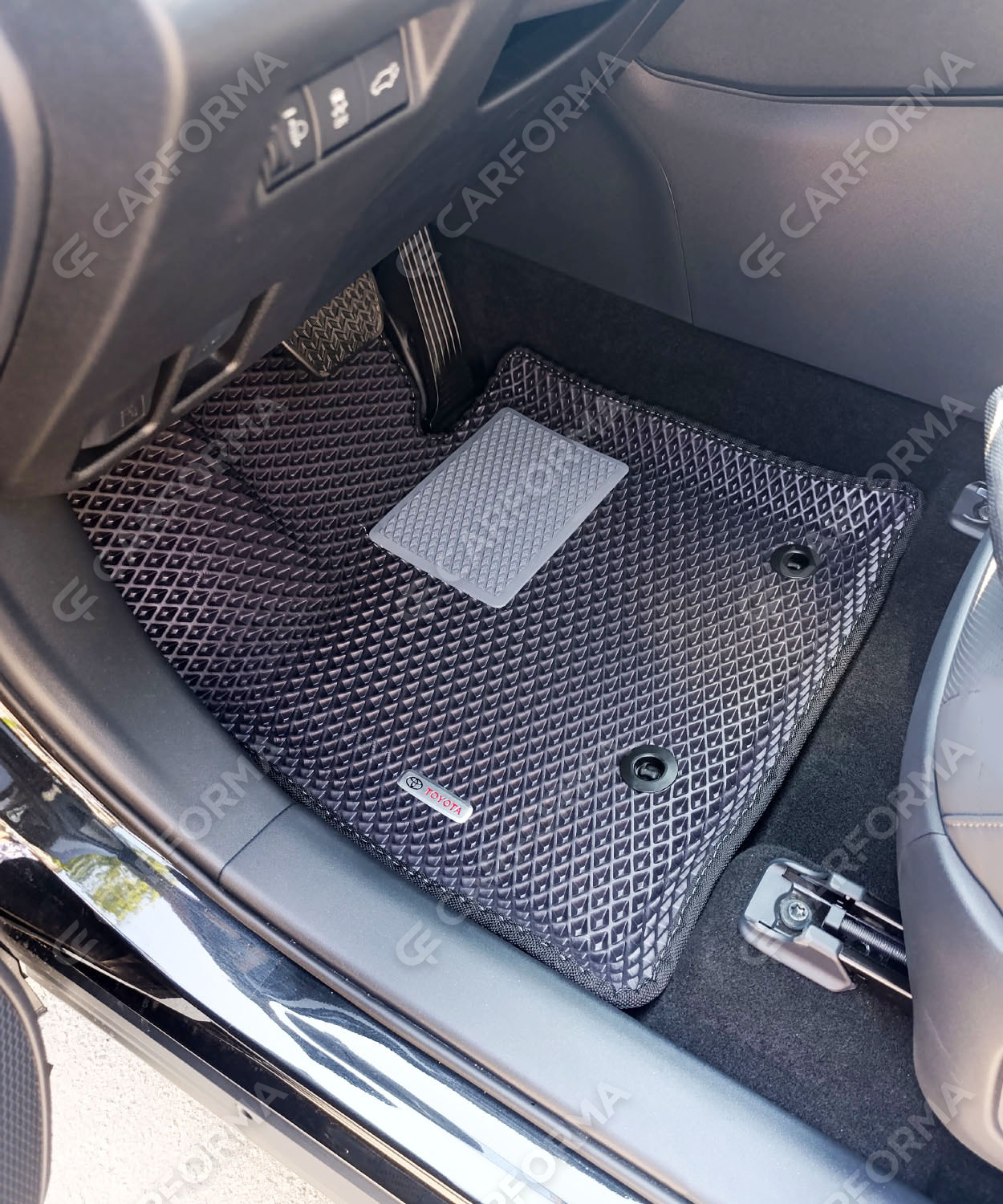 Ворсовые коврики на Toyota Rav4 VI 2025&nbsp;-&nbsp;2026 в Сургуте