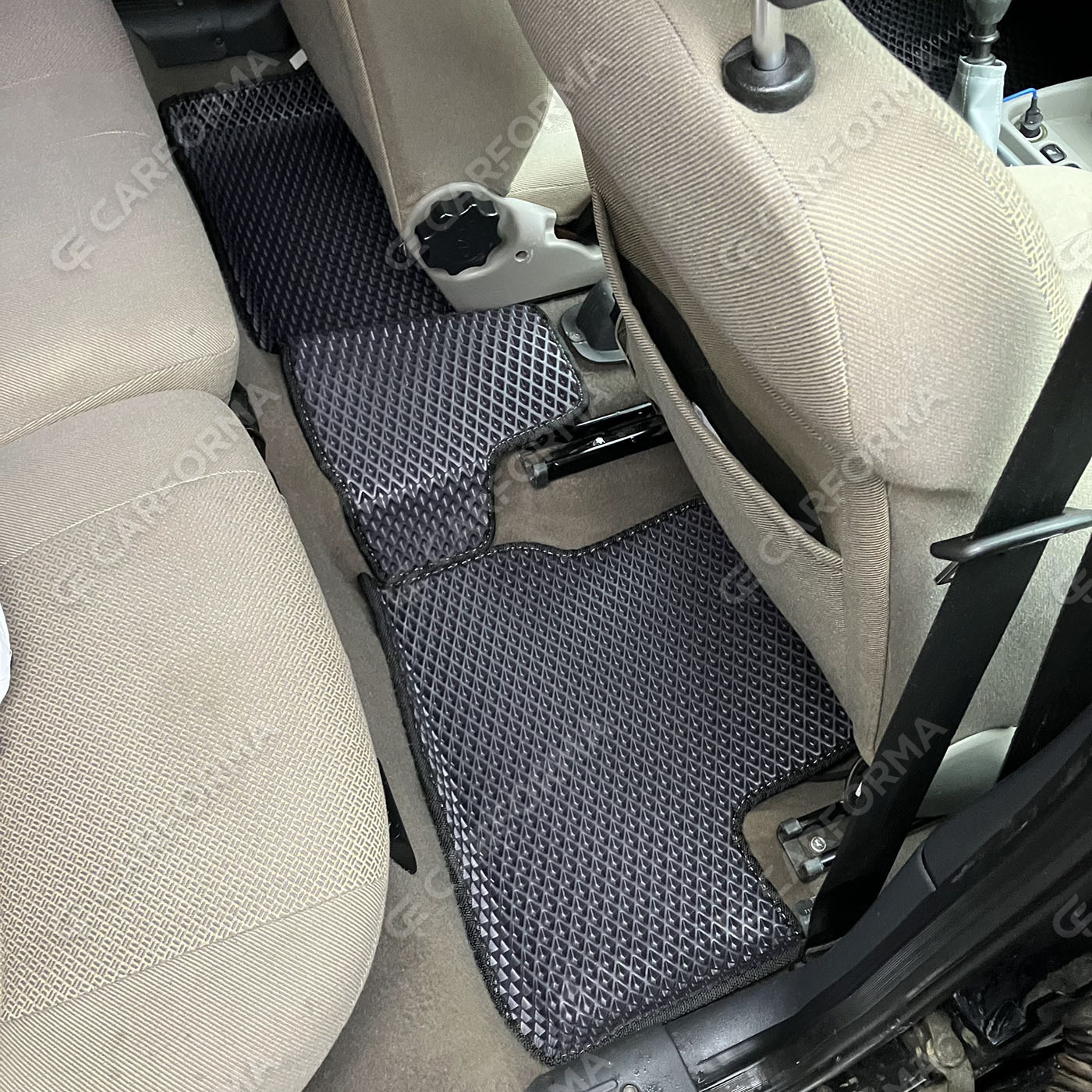 Коврики на Lada (ВАЗ) Kalina 2004&nbsp;-&nbsp;2018 в Сургуте