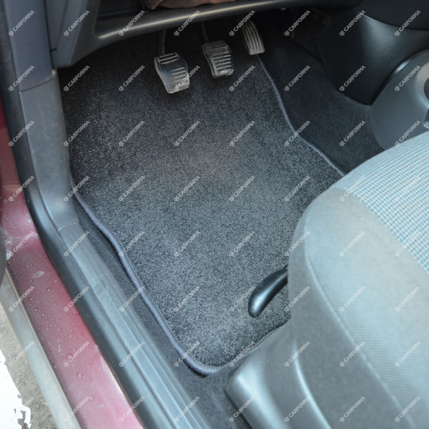 Ворсовые коврики на Ford Focus I 1998&nbsp;-&nbsp;2005 в Сургуте