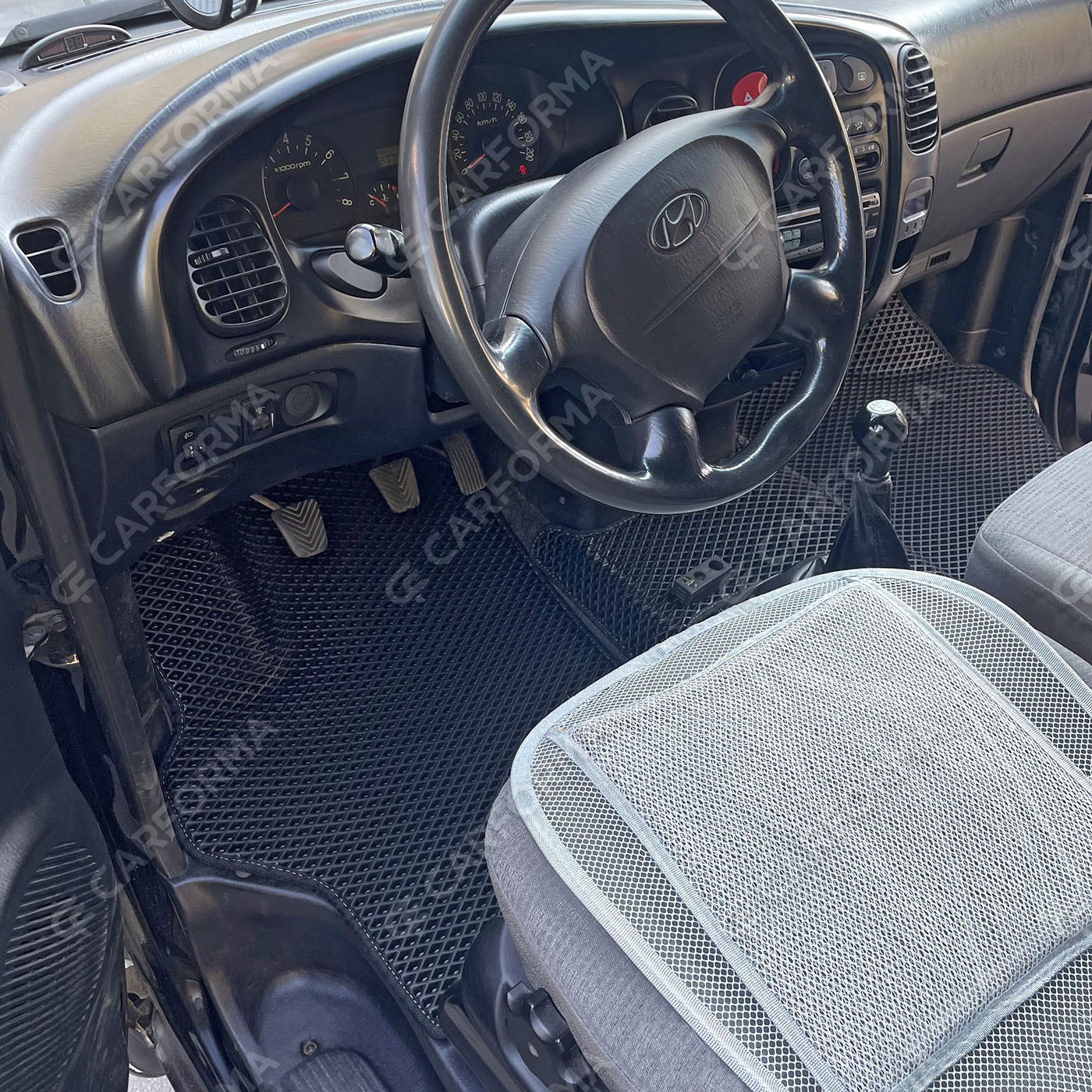 EVA коврики на Hyundai H1 I 1996&nbsp;-&nbsp;2007 в Сургуте