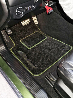 Коврики на Dodge Challenger III 2008&nbsp;-&nbsp;2023 в Сургуте