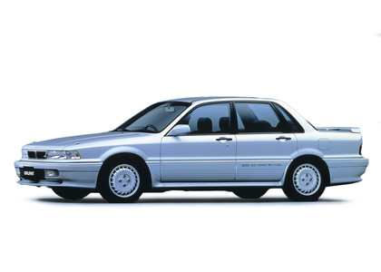 Ворсовые коврики на Mitsubishi Galant VI 1987 - 1993 в Сургуте