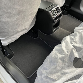 Коврики на Skoda Superb III 2015 - 2026 в Сургуте Коврики на Skoda Superb III 2015 - 2026 в Сургуте