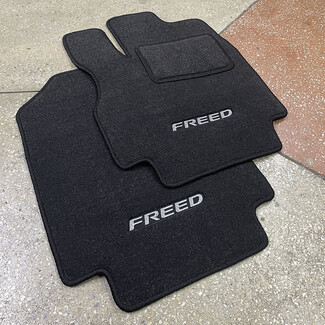 Коврики на Honda Freed+ 2016&nbsp;-&nbsp;2024 в Сургуте