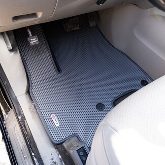 Ворсовые коврики на KIA Carnival III 9 мест и 11 мест 2014&nbsp;-&nbsp;2021 в Сургуте