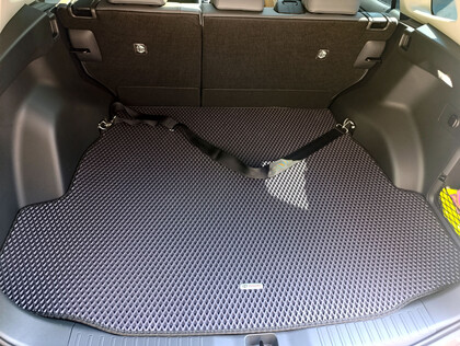 Ворсовые коврики на Toyota Rav4 VI 2025 - 2026 в Сургуте Ворсовые коврики на Toyota Rav4 VI 2025 - 2026 в Сургуте