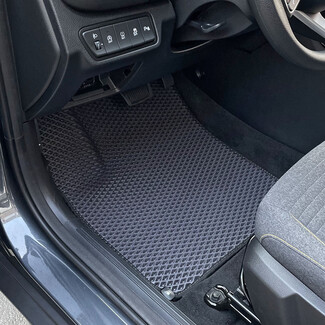Водительские коврики KIA Seltos I Китай 2019 - 2026 в Сургуте Водительские коврики KIA Seltos I Китай 2019 - 2026 в Сургуте