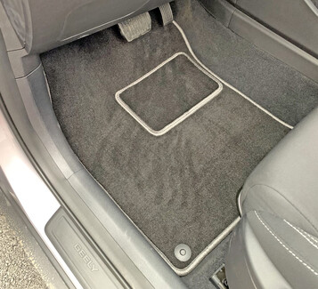 Ворсовые коврики на Geely Coolray рестайлинг 2023&nbsp;-&nbsp;2026 в Сургуте