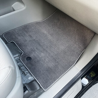 Ворсовые коврики на KIA Carnival III 9 мест и 11 мест 2014&nbsp;-&nbsp;2021 в Сургуте