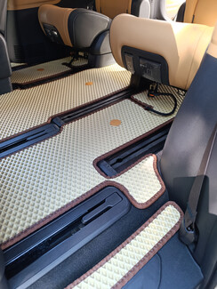 EVA коврики на KIA Carnival IV 11 мест 2020 - 2025 в Сургуте EVA коврики на KIA Carnival IV 11 мест 2020 - 2025 в Сургуте