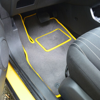 Ворсовые коврики на Opel Corsa D 2006 - 2014 в Сургуте Ворсовые коврики на Opel Corsa D 2006 - 2014 в Сургуте