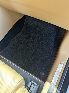 Коврики на Voyah Dream 2021 - 2026 в Сургуте Коврики на Voyah Dream 2021 - 2026 в Сургуте