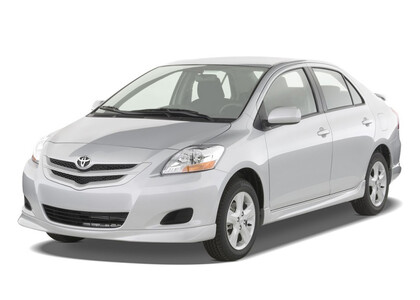 Ворсовые коврики на Toyota Belta 2005 - 2012 в Сургуте