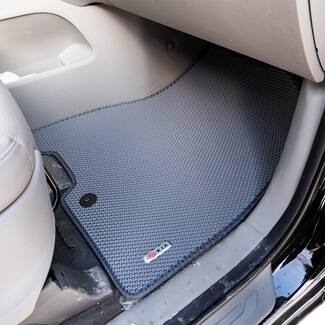 Коврики на KIA Carnival III 7 мест 2014 - 2021 в Сургуте Коврики на KIA Carnival III 7 мест 2014 - 2021 в Сургуте