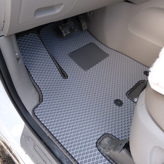 Ворсовые коврики на KIA Carnival III 9 мест и 11 мест 2014&nbsp;-&nbsp;2021 в Сургуте