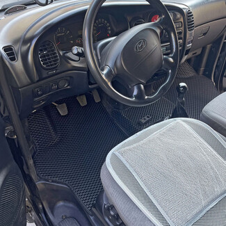 EVA коврики на Hyundai H1 I 1996 - 2007 в Сургуте EVA коврики на Hyundai H1 I 1996 - 2007 в Сургуте