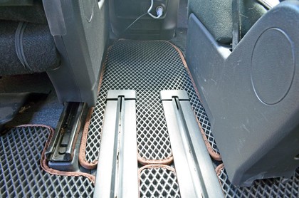 Ворсовые коврики на Nissan Serena (C26) 2010 - 2016 в Сургуте